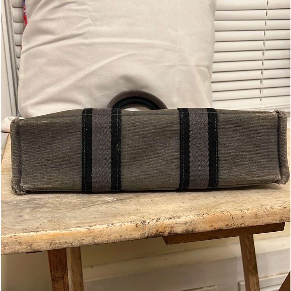 Hermès Grey Canvas Fourre Tout PM Handbag Authentic - Picture 2 of 13
